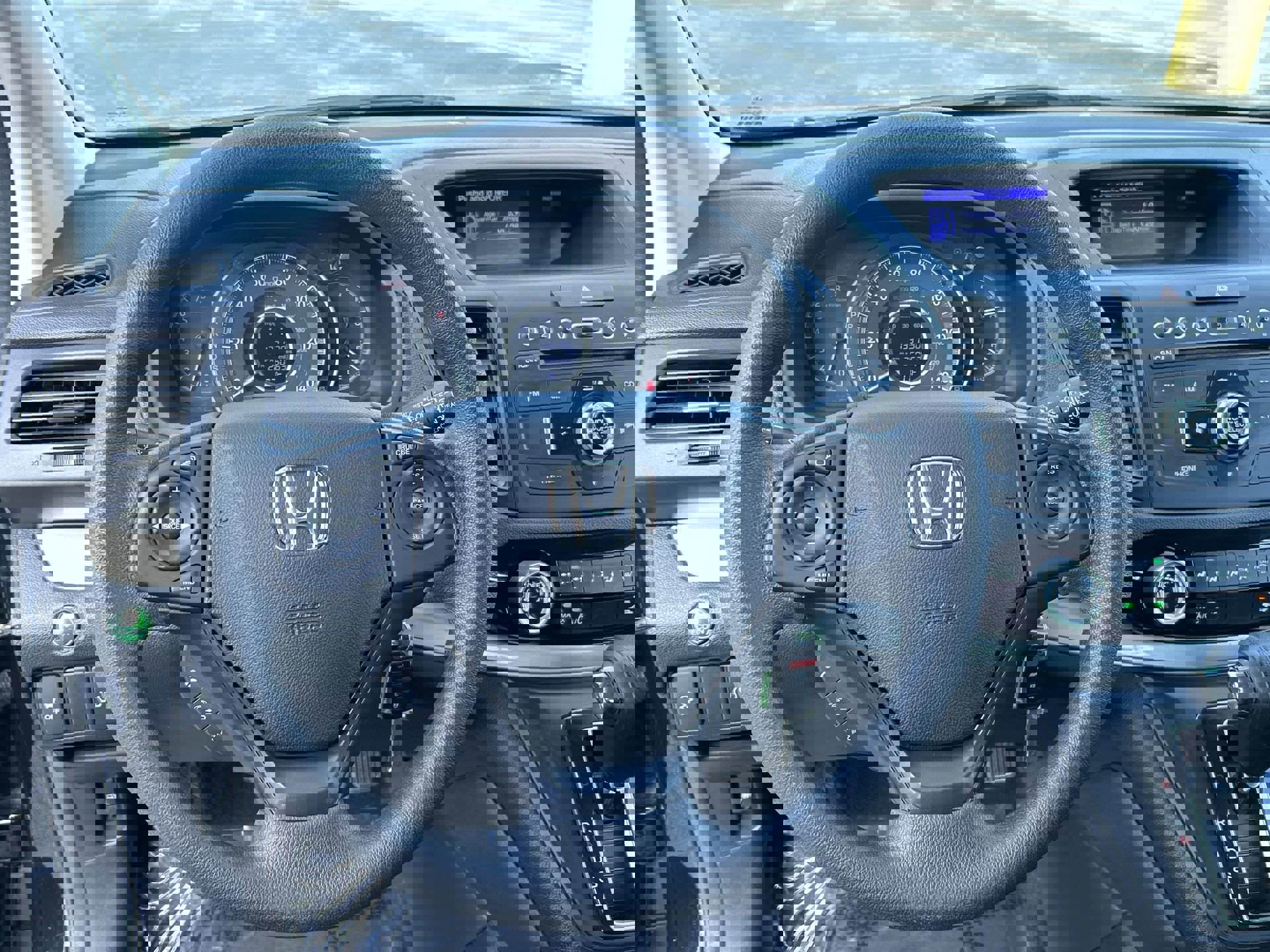 2015 Honda CR-V LX photo 12