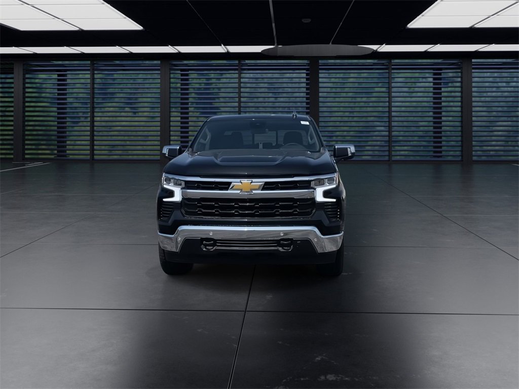 2025 Chevrolet Silverado 1500 LT photo 2