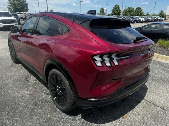 2025 Ford Mustang Mach-E Premium photo 2