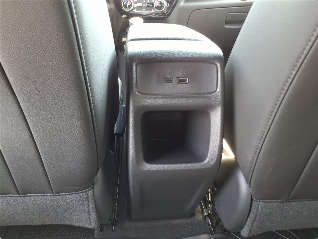2026 Chevrolet Trax photo 13
