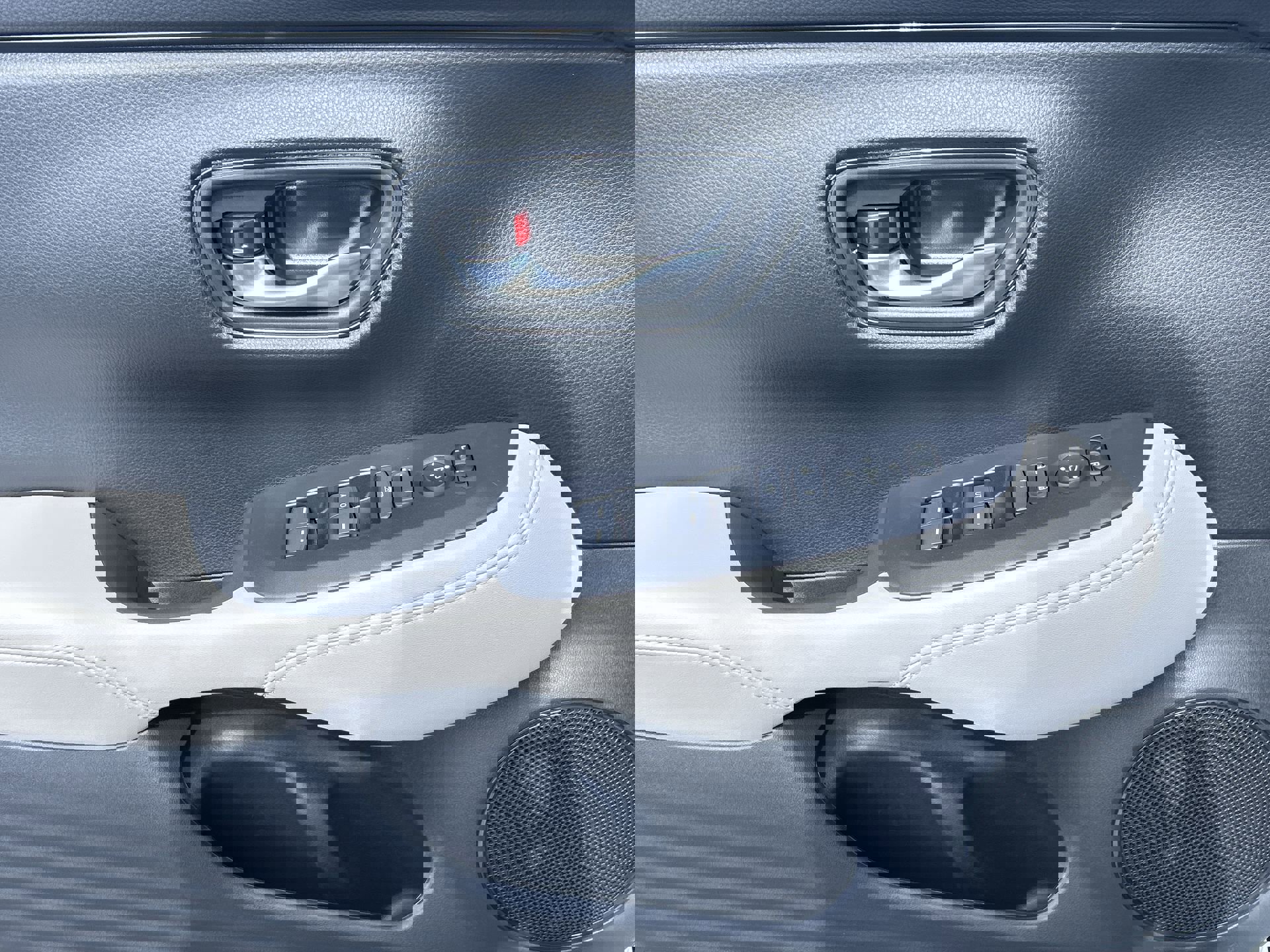 2026 Honda HR-V LX photo 10