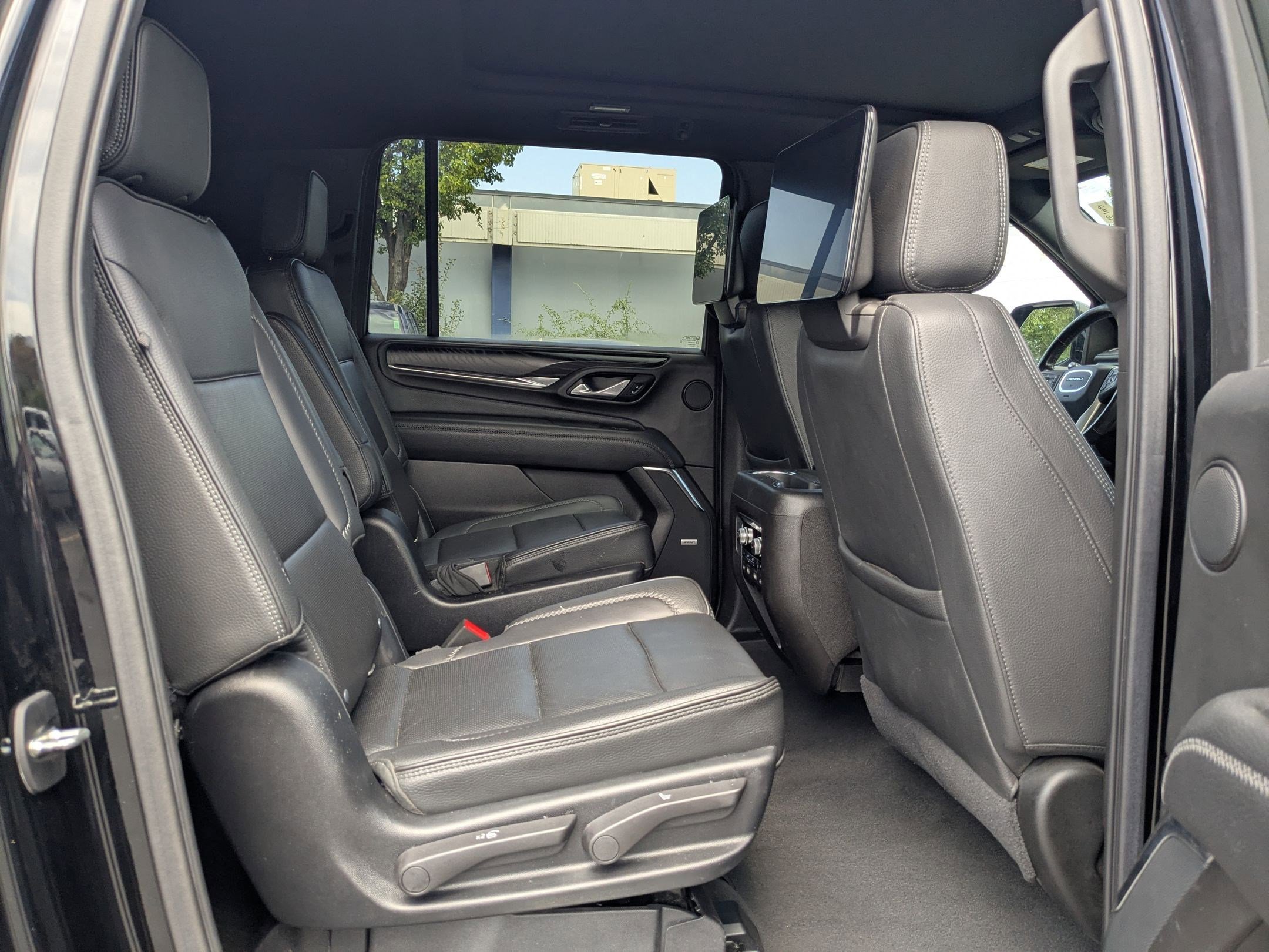 2021 Gmc Yukon XL Denali photo 19