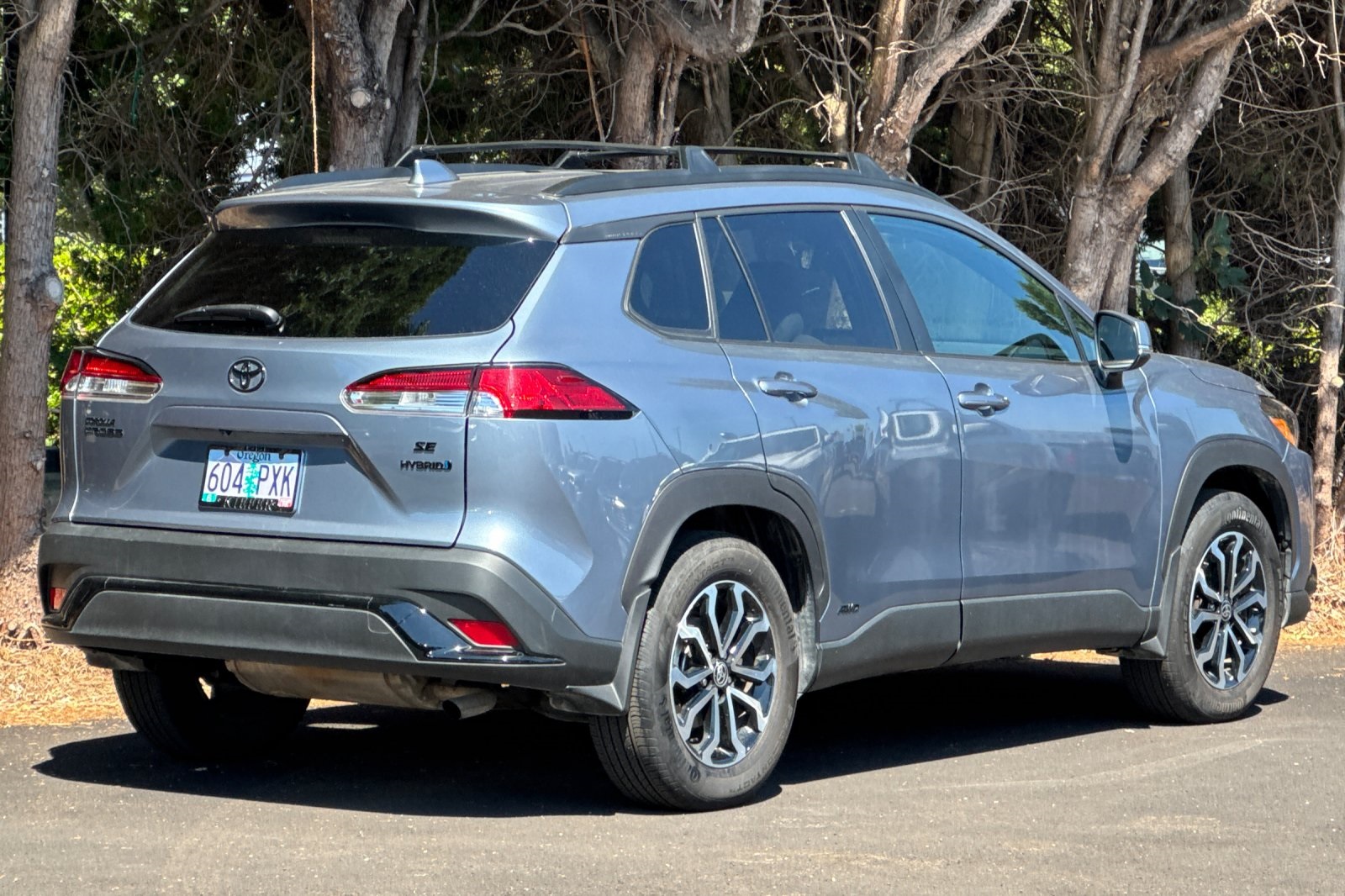 2024 Toyota Corolla Cross Hybrid SE photo 4