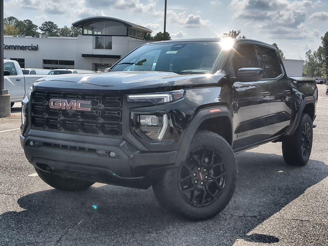 2025 GMC Canyon Elevation's photo