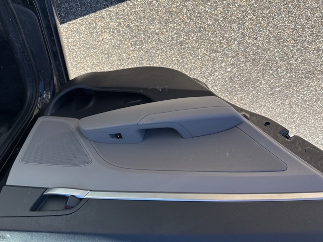 2019 Hyundai Elantra SEL photo 12