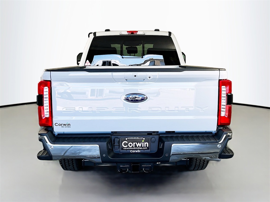 2025 Ford F-250 Lariat photo 13