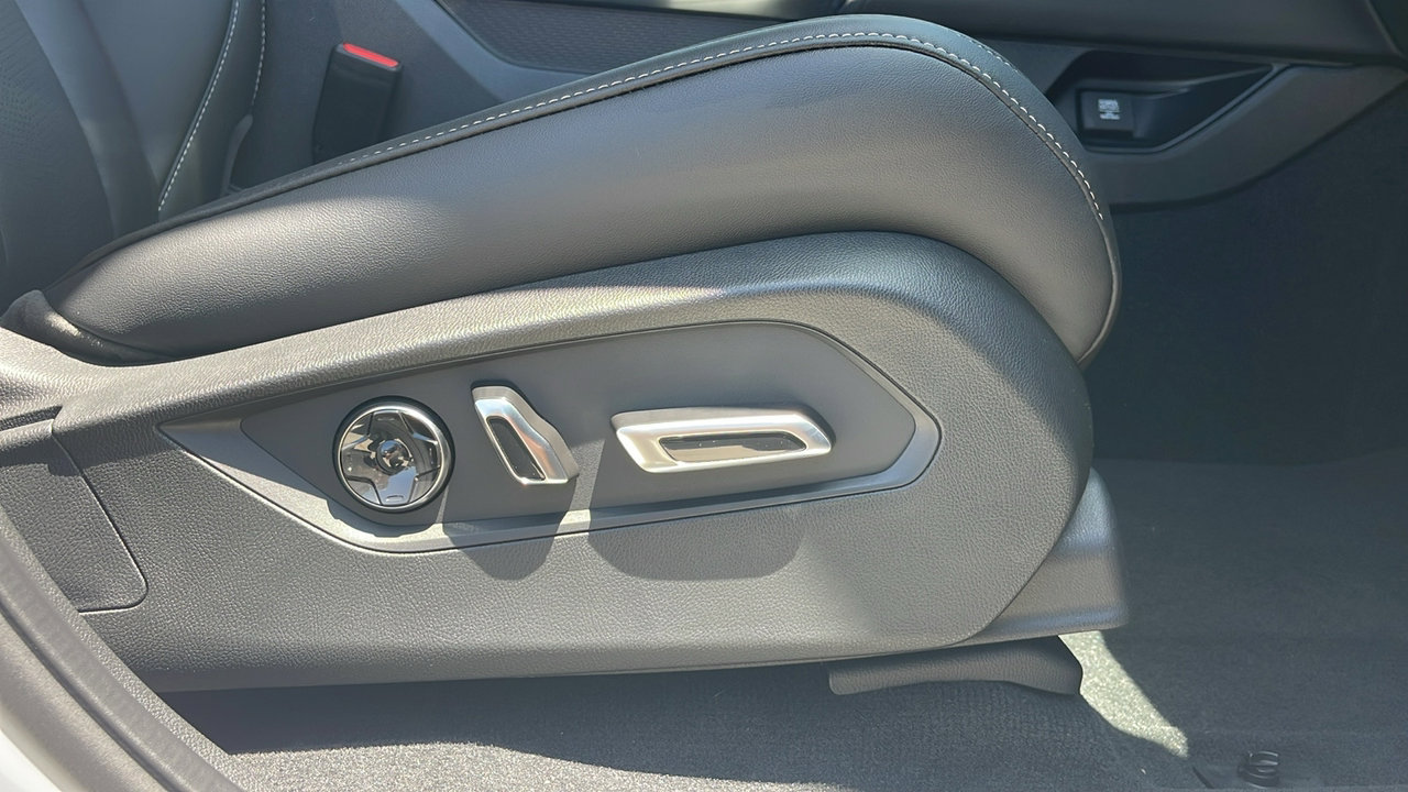 2026 Acura MDX Technology photo 27