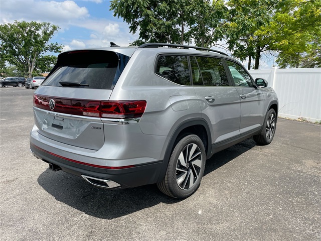 2025 Volkswagen Atlas SE Technology photo 28