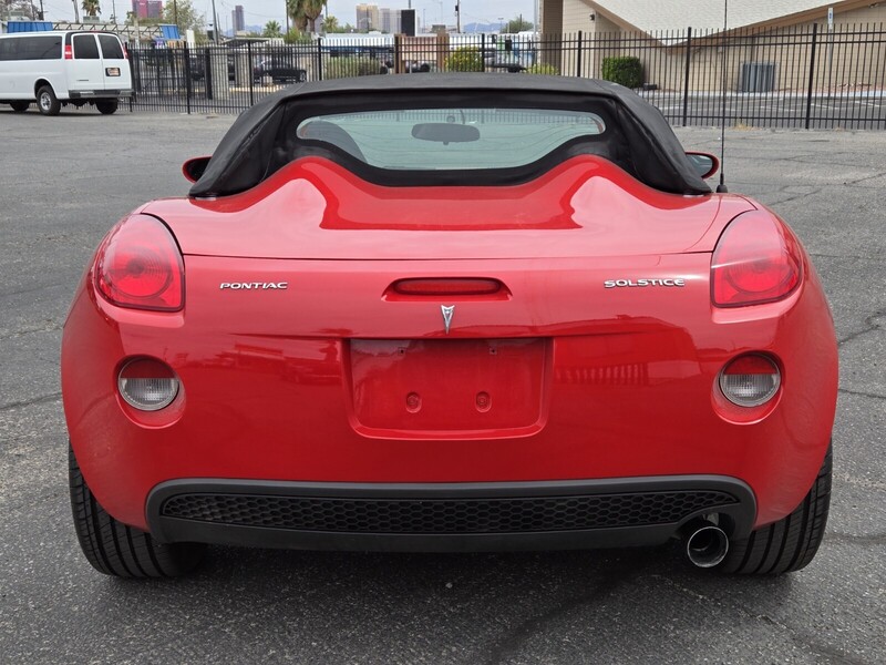 2007 Pontiac Solstice photo 4