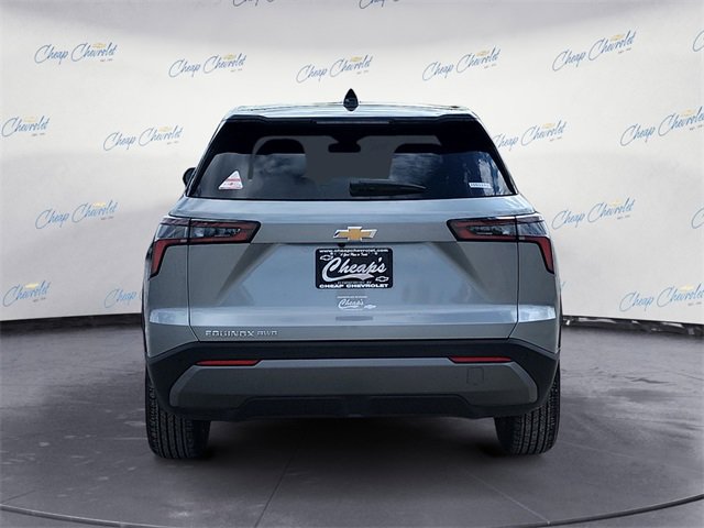 2026 Chevrolet Equinox LT photo 4