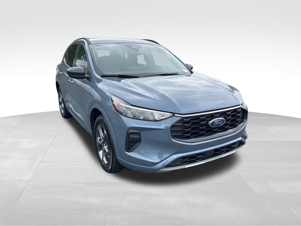 2023 Ford Escape ST-Line photo 7