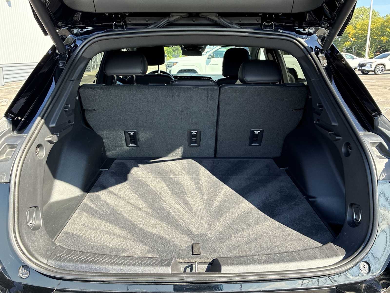 2024 Chevrolet Equinox EV 3RS photo 24