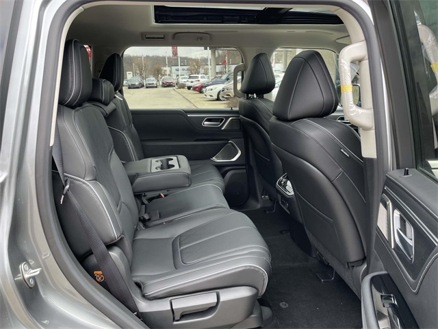 2025 Infiniti QX80 Sensory photo 18