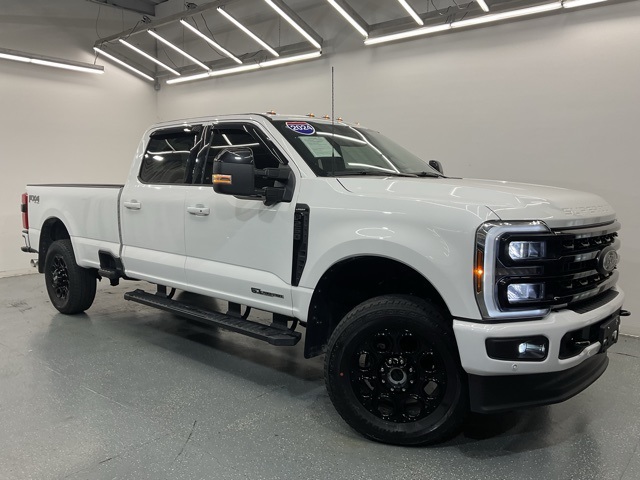 2024 Ford F-250 photo 2