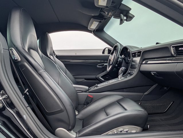 2019 Porsche 911 Turbo photo 16