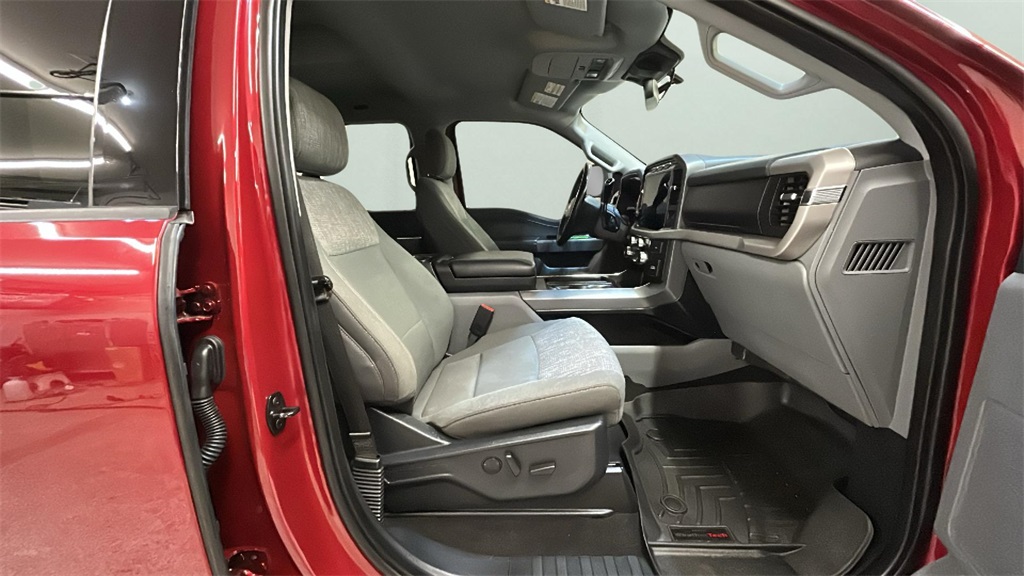 2022 Ford F-150 XLT photo 13