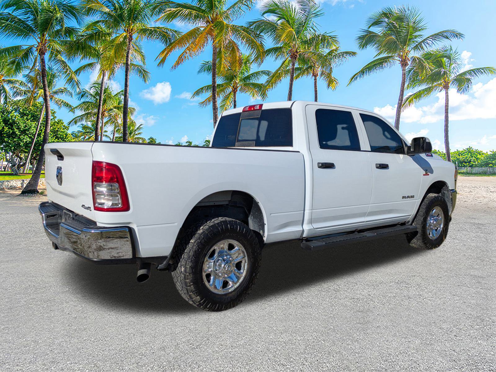 2022 Ram 2500 Tradesman photo 4