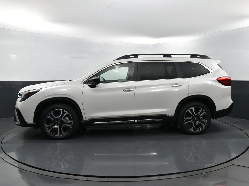 2025 Subaru Ascent Touring photo 4