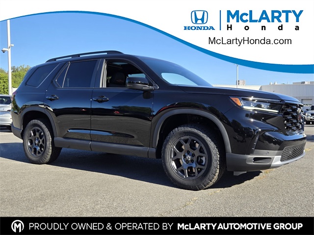 2025 Honda Pilot TrailSport's photo