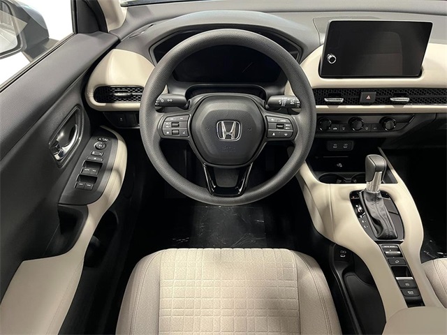 2026 Honda HR-V LX photo 13