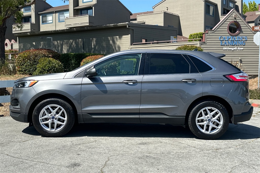2024 Ford Edge SEL photo 6