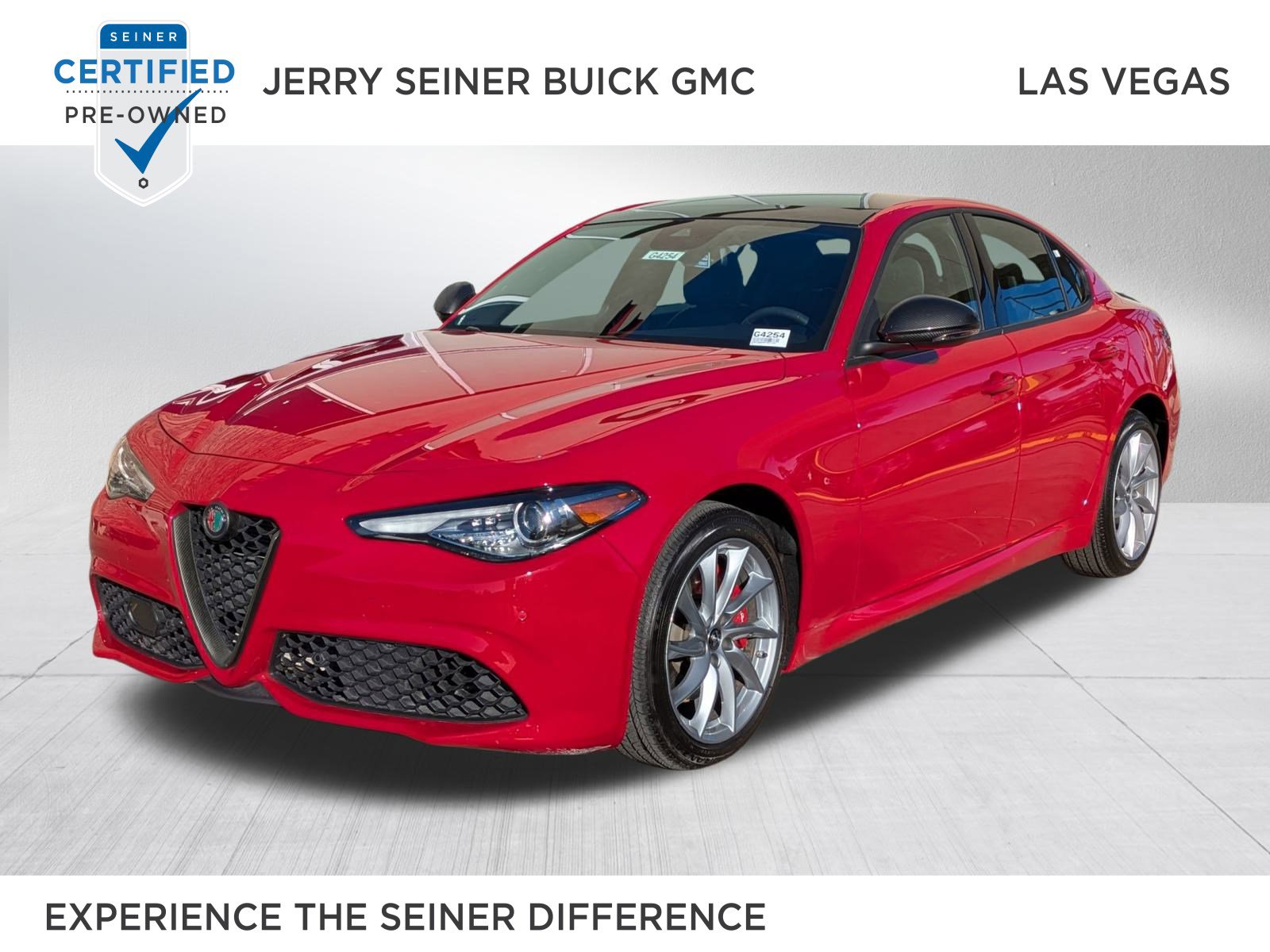2022 Alfa Romeo Giulia Base's photo