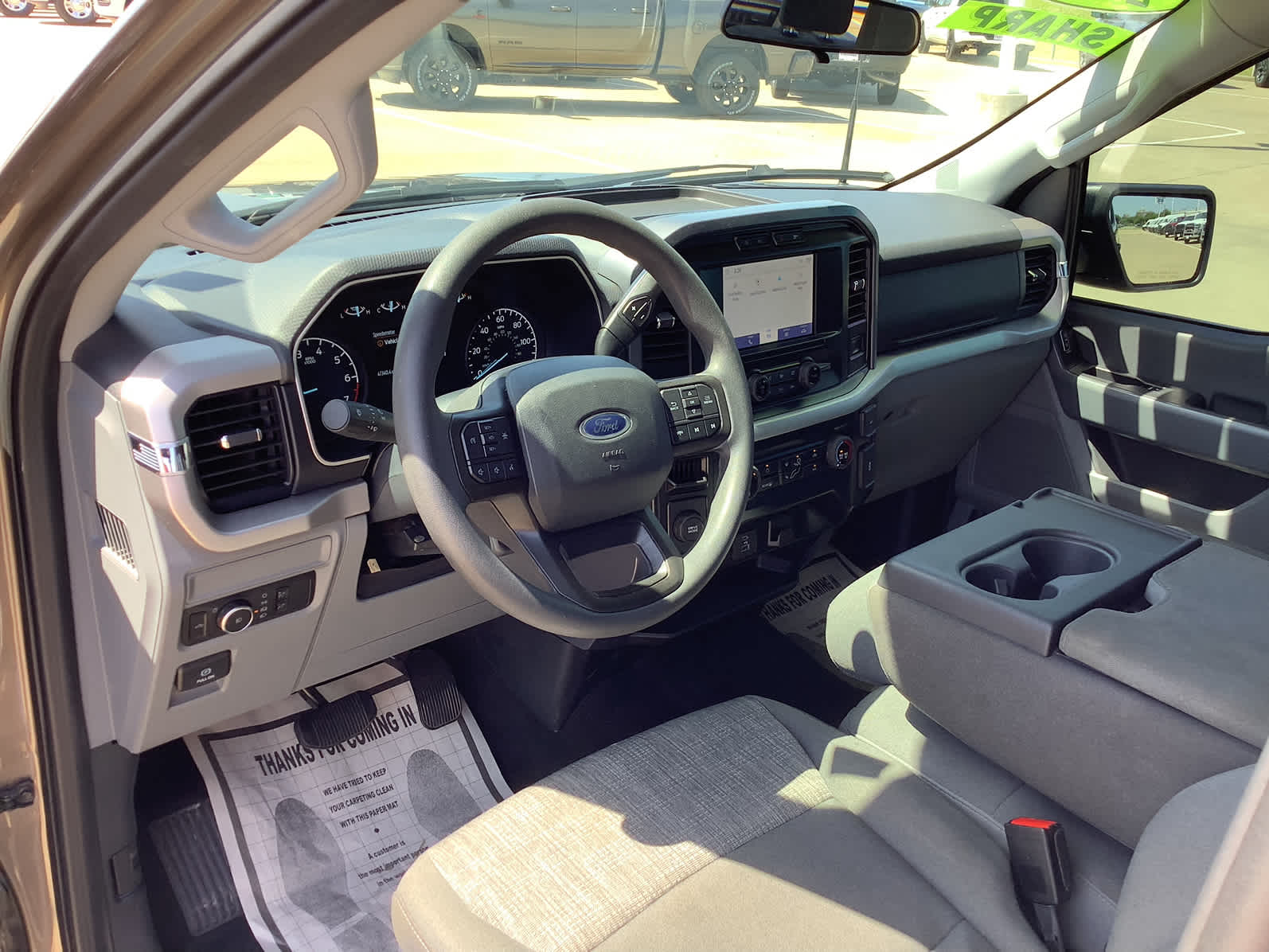2023 Ford F-150 XLT photo 13