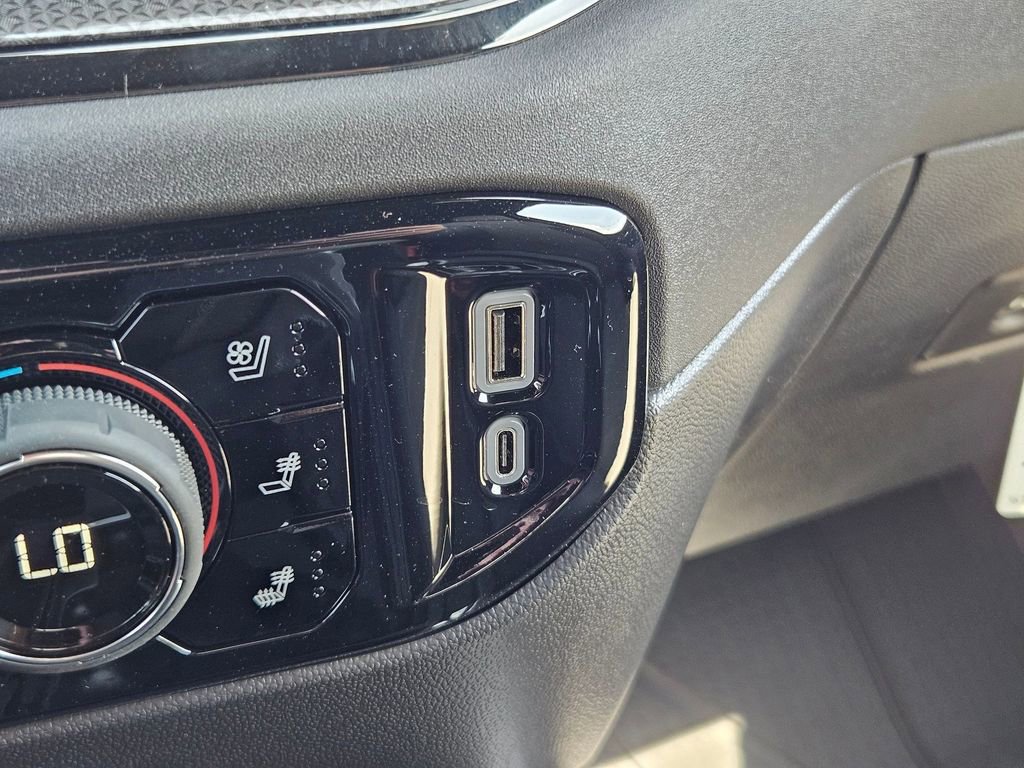 2025 Chevrolet Silverado 1500 ZR2 photo 24