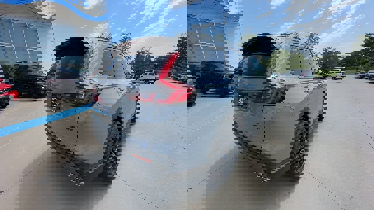 2026 Honda CR-V Hybrid Sport-L photo 6