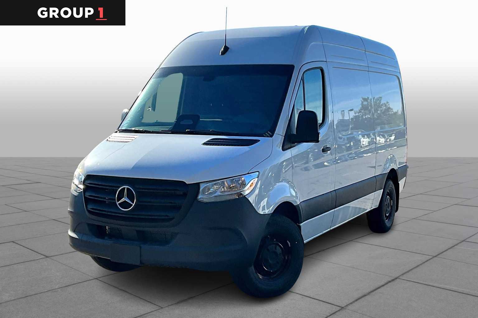 2025 Mercedes-Benz Sprinter Cargo Van Base's photo