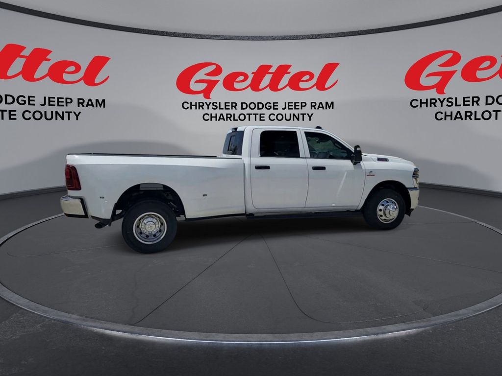 2025 Ram 3500 Tradesman photo 7