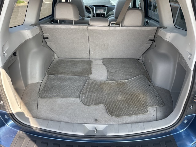 2010 Subaru Forester 2.5X Premium photo 34