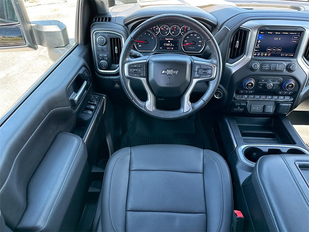 2022 Chevrolet Silverado 3500HD LTZ photo 16