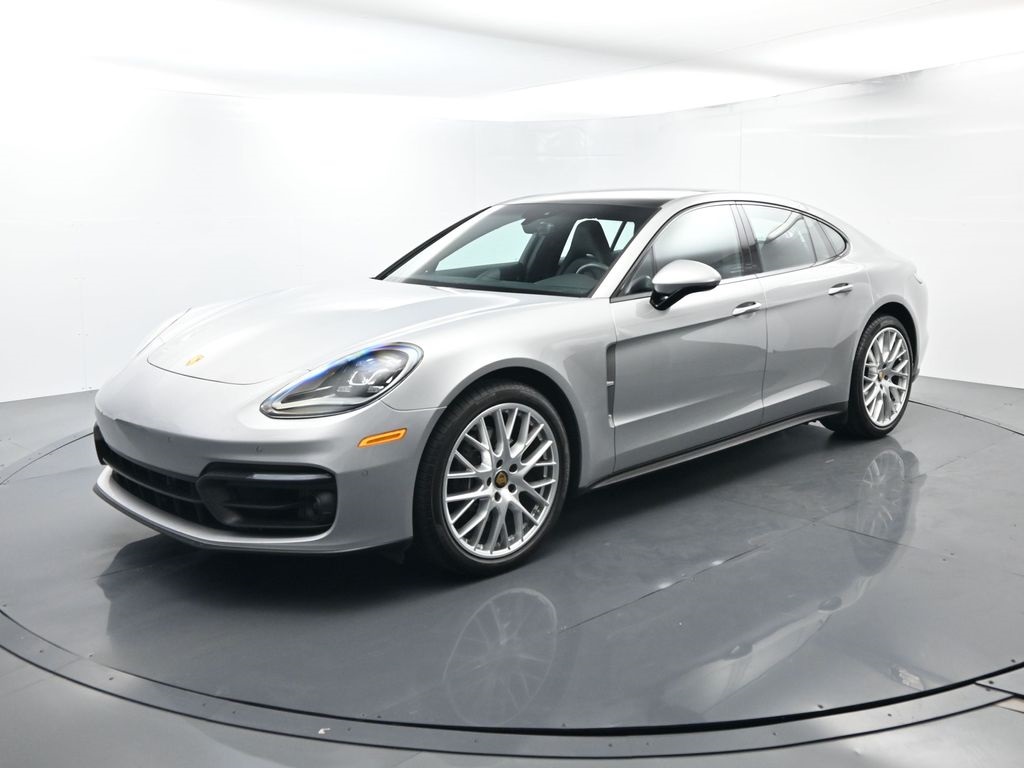 2023 Porsche Panamera Platinum Edition's photo