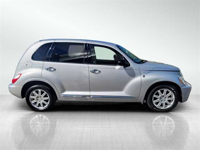 2010 Chrysler PT Cruiser Touring photo 3
