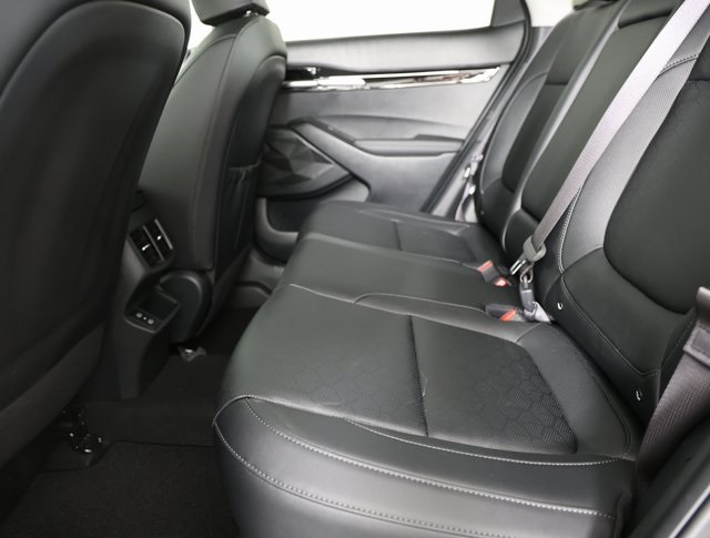 2025 Kia Seltos EX photo 8