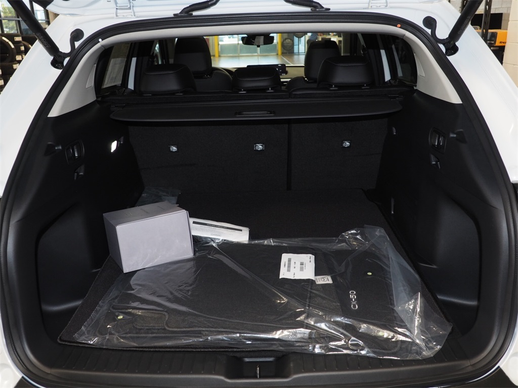 2025 Mazda CX-50 2.5 S Premium photo 6