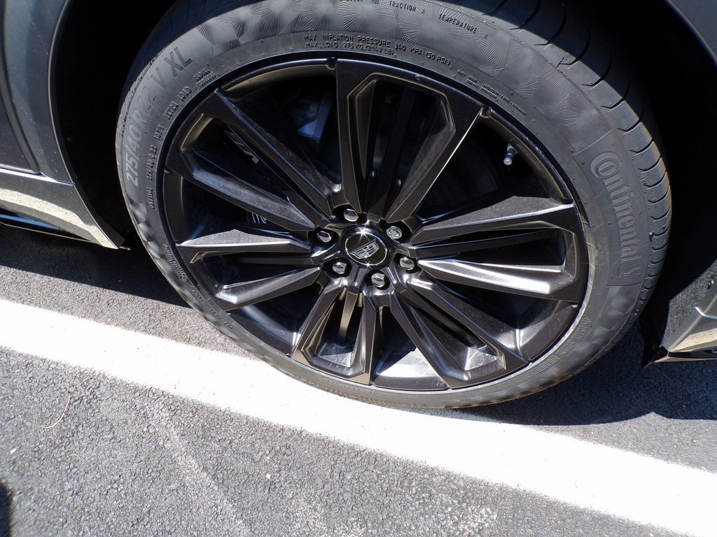 2026 Cadillac Lyriq photo 4