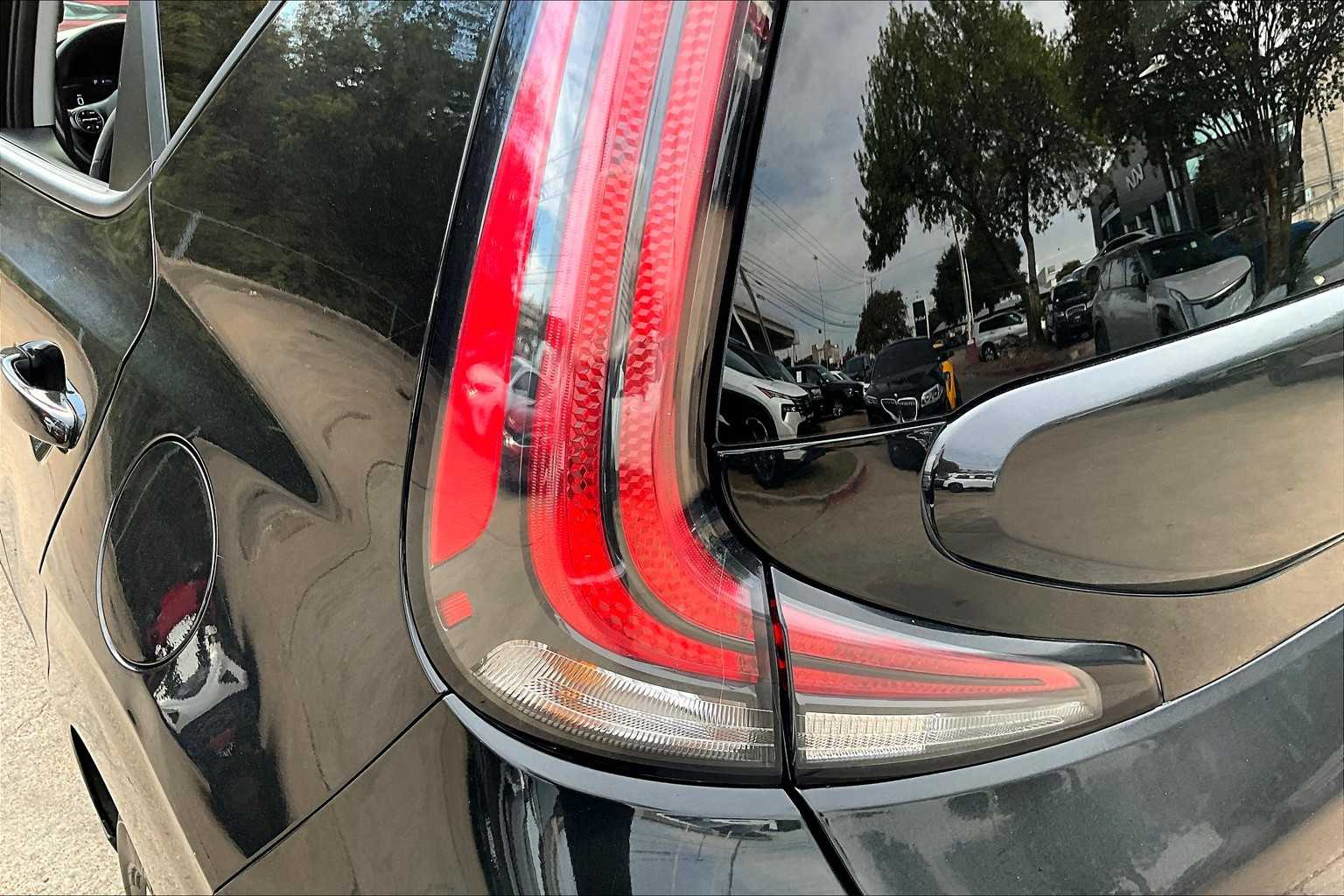 2023 Kia Soul LX S photo 24