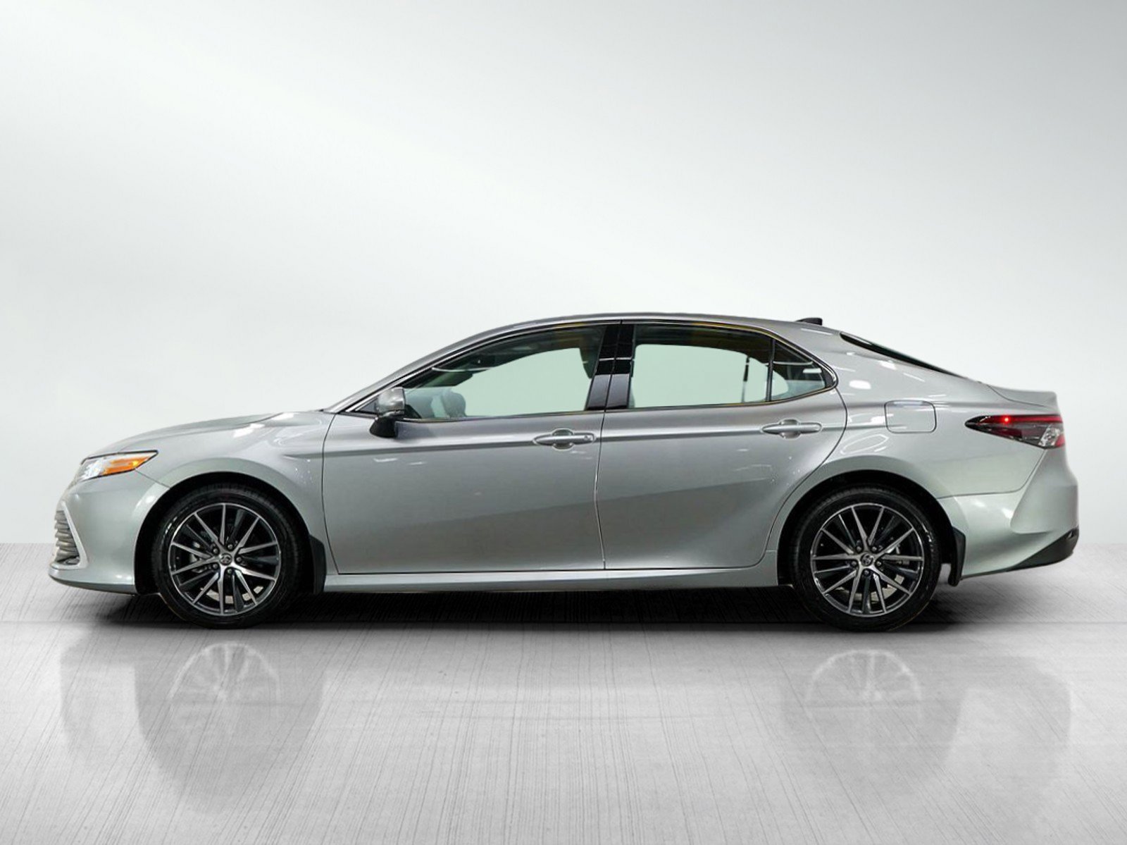 Used 2023 Toyota Camry XLE with VIN 4T1F11BK3PU096877 for sale in South Saint Paul, Minnesota