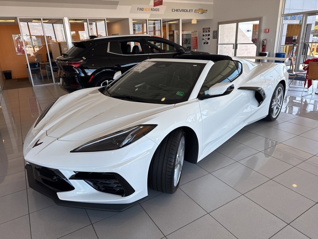 2026 Chevrolet Corvette Stingray 2LT photo 4
