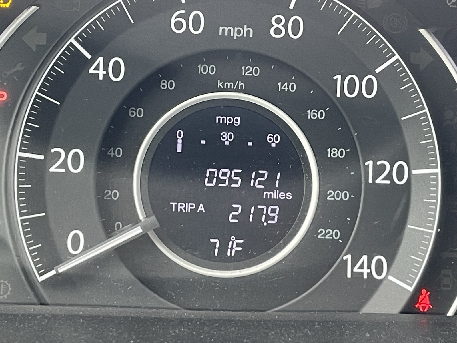 2016 Honda CR-V LX photo 4
