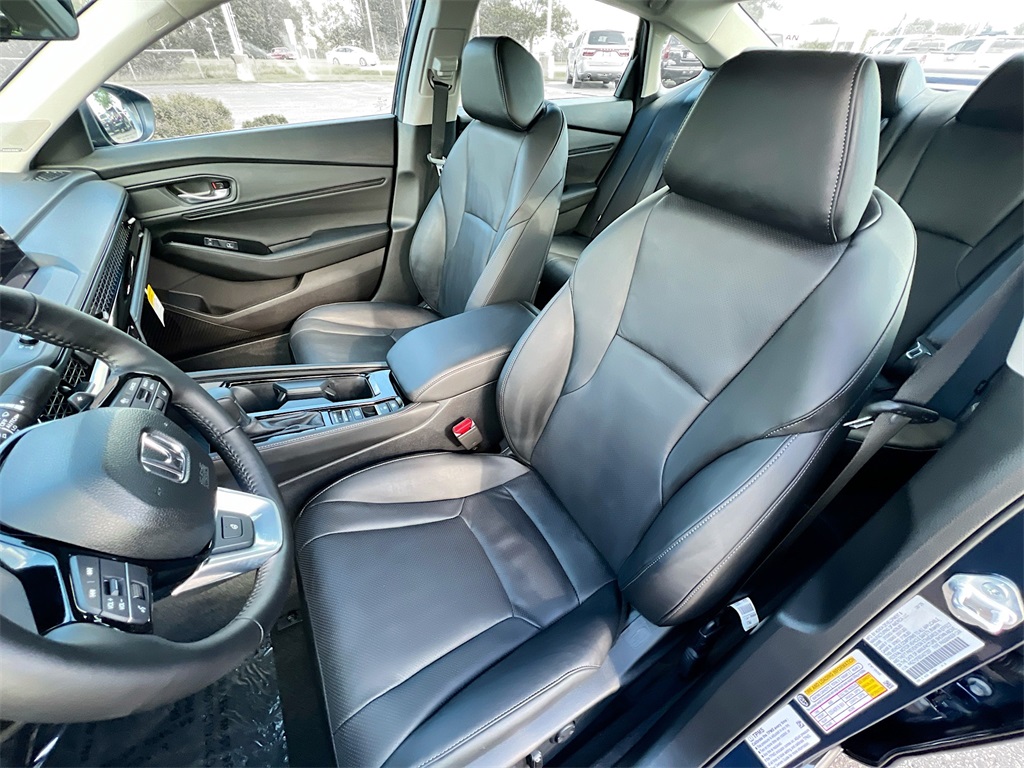 2025 Honda Accord Hybrid Touring photo 11