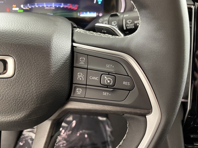 2024 Jeep Cherokee Base photo 19