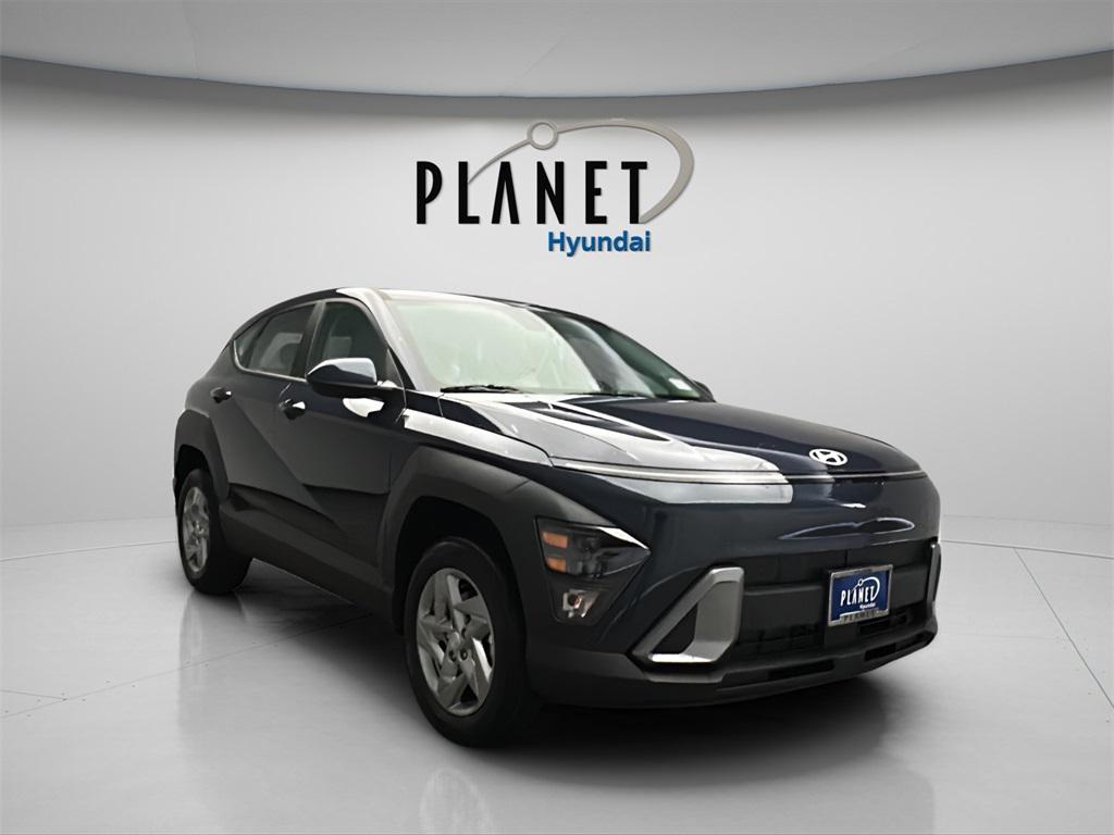 2026 Hyundai Kona SE's photo