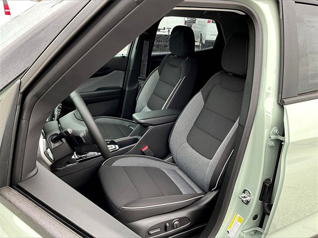 2026 Chevrolet Trailblazer LT photo 8