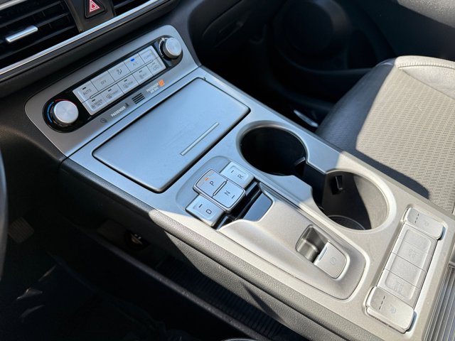 2021 Hyundai Kona Electric Limited photo 9
