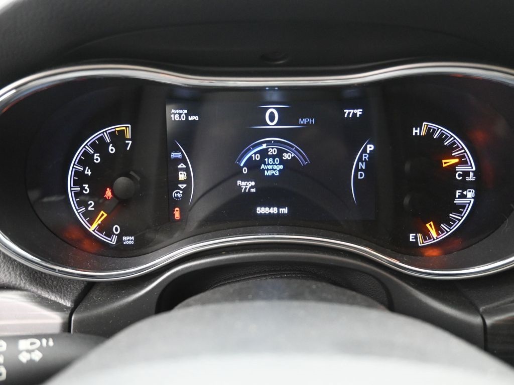 2020 Jeep Grand Cherokee Altitude photo 2