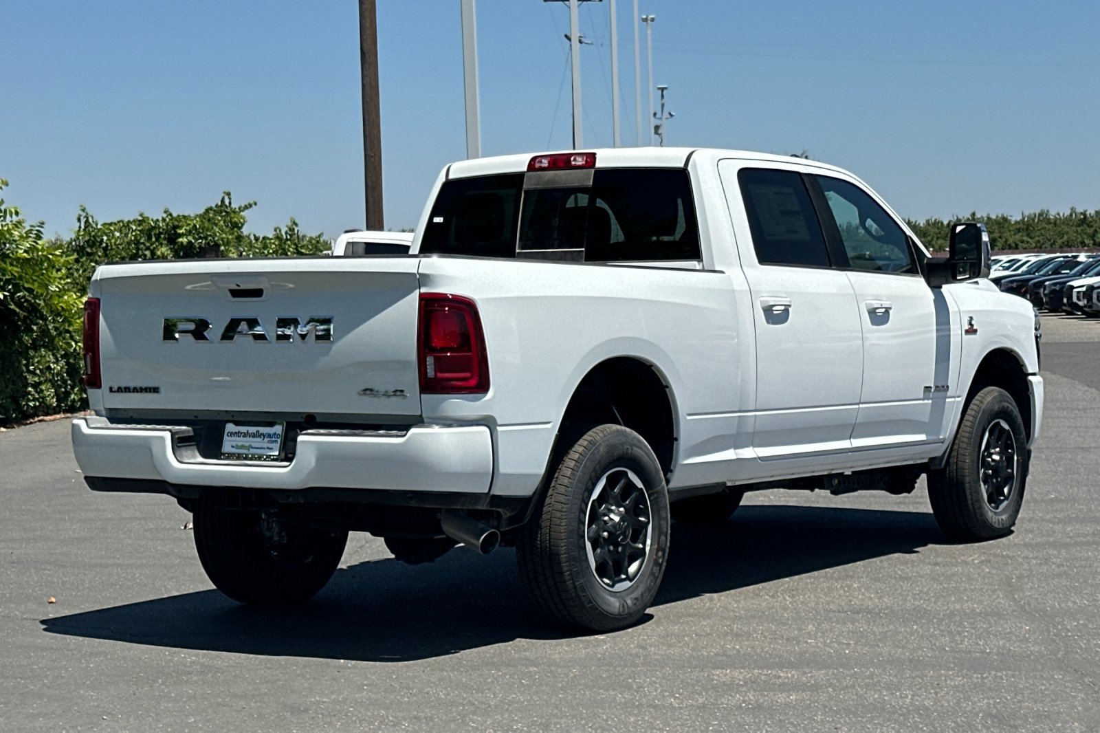 2025 Ram 2500 Laramie photo 4