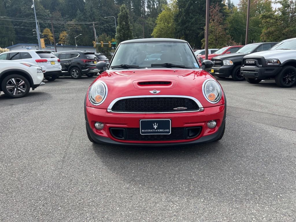 2011 Mini Cooper Hardtop Base photo 2